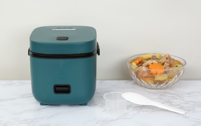 Nồi cơm nắp g&agrave;i Mishio 0.8 l&iacute;t MK-265 Xanh