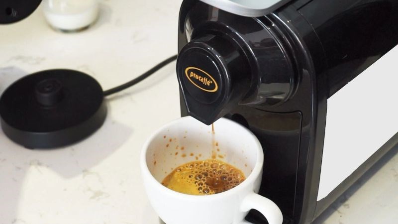 M&aacute;y pha c&agrave; ph&ecirc; vi&ecirc;n n&eacute;n hoạt động ra sao?