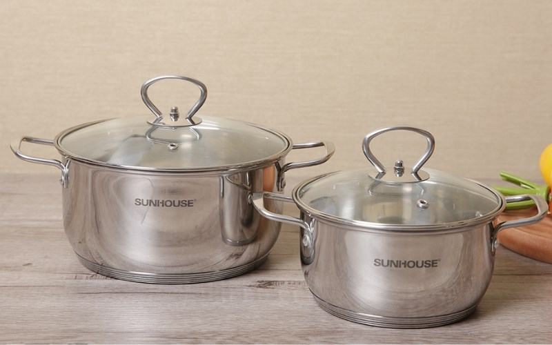 Bộ 2 nồi inox 5 đ&aacute;y nắp k&iacute;nh Sunhouse SHG2502M