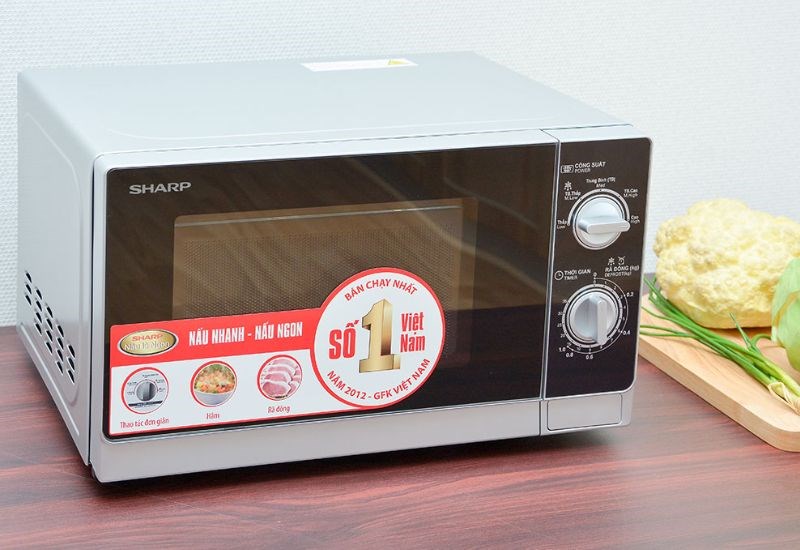 L&ograve; vi s&oacute;ng Sharp R-205VN(S) 20 l&iacute;t 