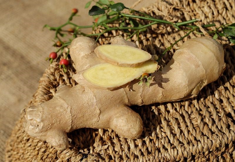 D&ugrave;ng gừng khử m&ugrave;i h&ocirc;i thịt b&ograve;