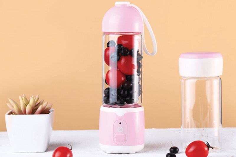 Cấu tạo của máy xay sinh tố mini sạc điện