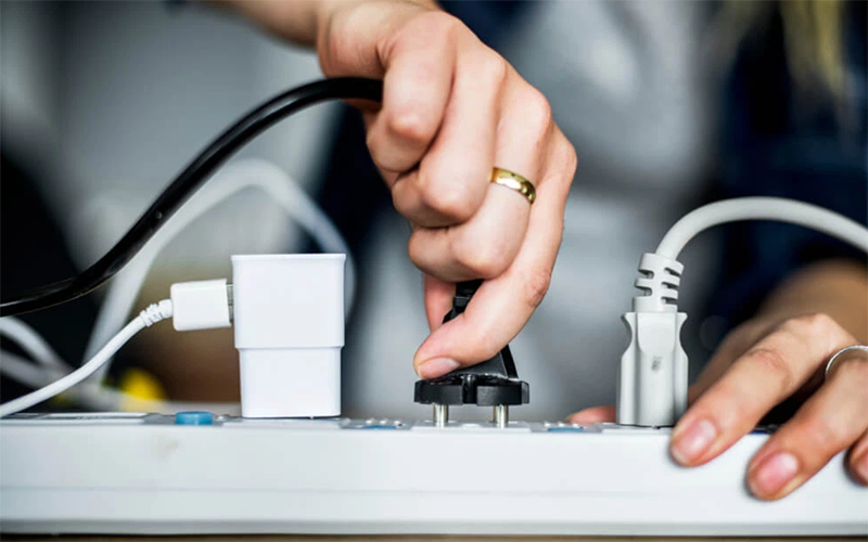 Kiểm tra c&ocirc;ng tắc điện