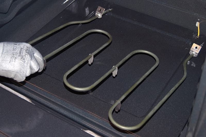 Do thanh nhiệt l&ograve; nướng bị g&atilde;y hoặc kh&ocirc;ng đỏ