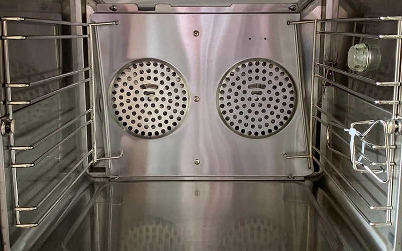 Quạt tản nhiệt bám bụi không được vệ sinh