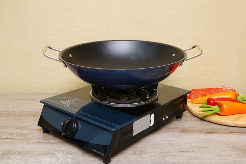 Chảo nh&ocirc;m s&acirc;u chống d&iacute;nh 36 cm DMX CXE36