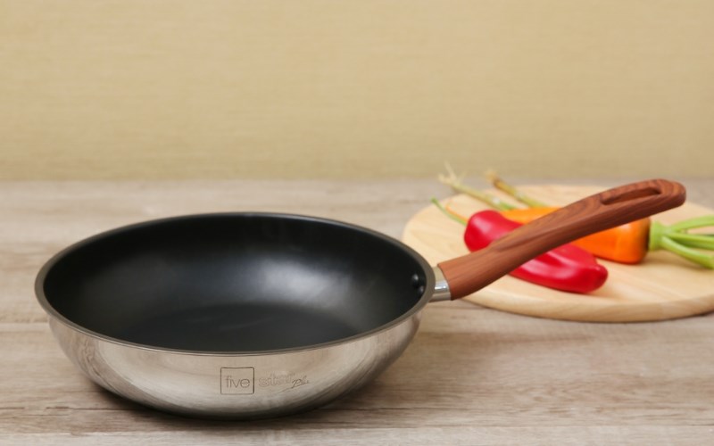 Chảo inox s&acirc;u chống d&iacute;nh đ&aacute;y từ 26 cm Fivestar C26-3D