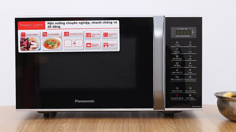 L&ograve; vi s&oacute;ng c&oacute; nướng Panasonic NN-GT35HMYUE 23 l&iacute;t