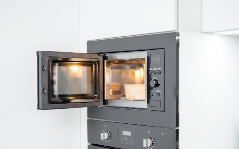 L&ograve; vi s&oacute;ng kh&ocirc;ng c&oacute; d&acirc;y tiếp đất