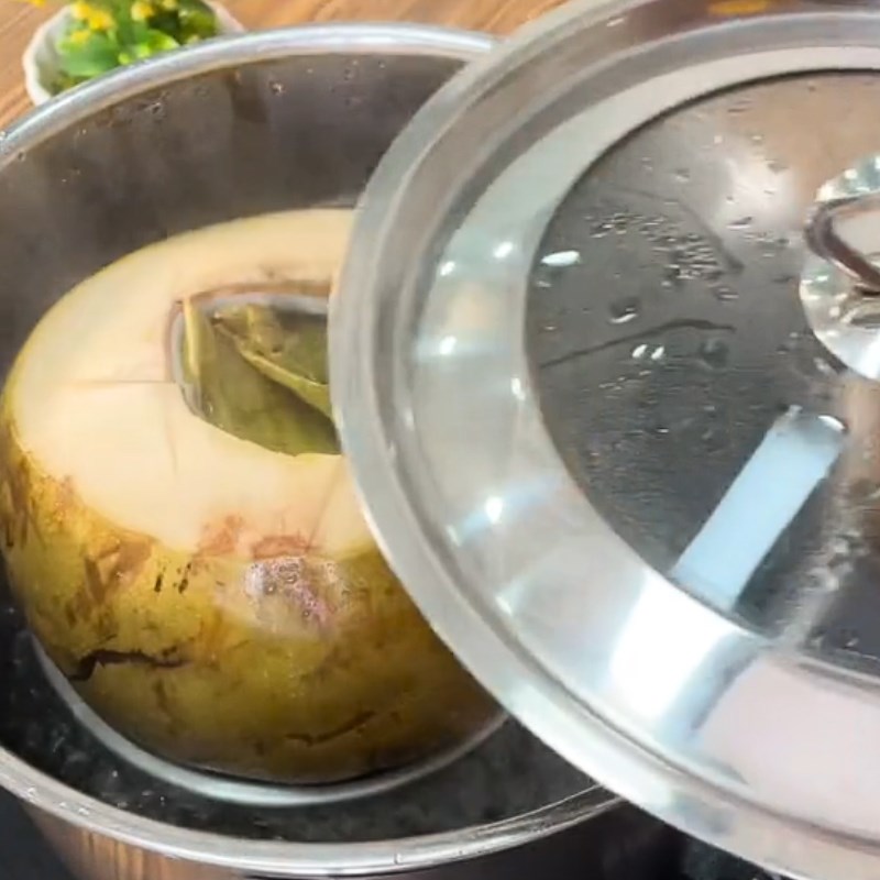 Bước 2 Chế biến Cà ri ếch hấp trái dừa (Công thức được chia sẻ từ Tiktok Vào bếp cùng Điện máy XANH)