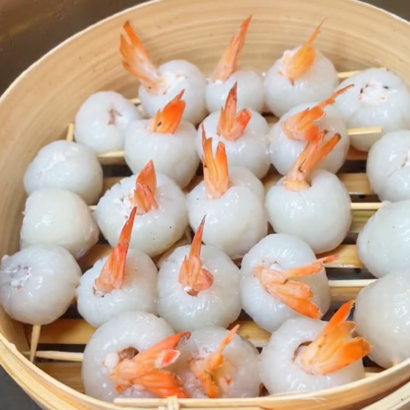 Bước 2 Hấp tôm Tôm hấp trái vải