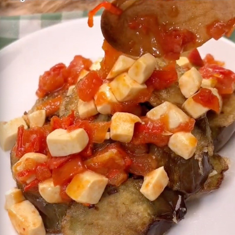 Bước 4 Hoàn thành Cà tím sốt cà chua (Công thức được chia sẻ bởi Tiktok Bếp chay XANH)