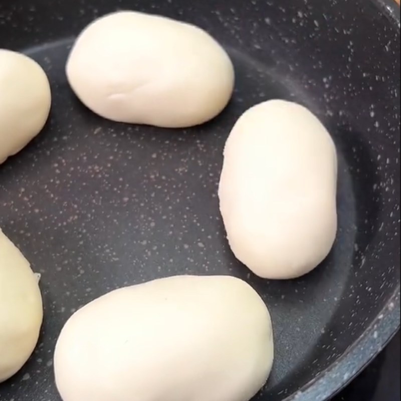 Bước 2 Làm bánh Bánh nếp phô mai