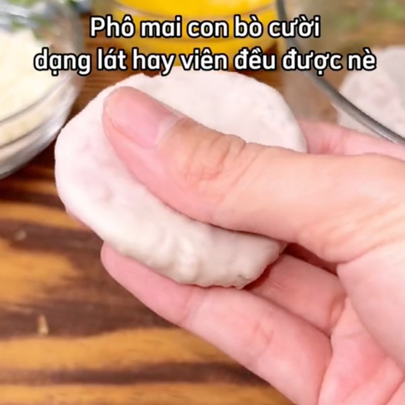 Bước 3 Làm bánh khoai môn nhân phô mai Khoai môn chiên xù nhân phô mai(Công thức từ kênh tiktok Vào bếp cùng điện máy XANH)