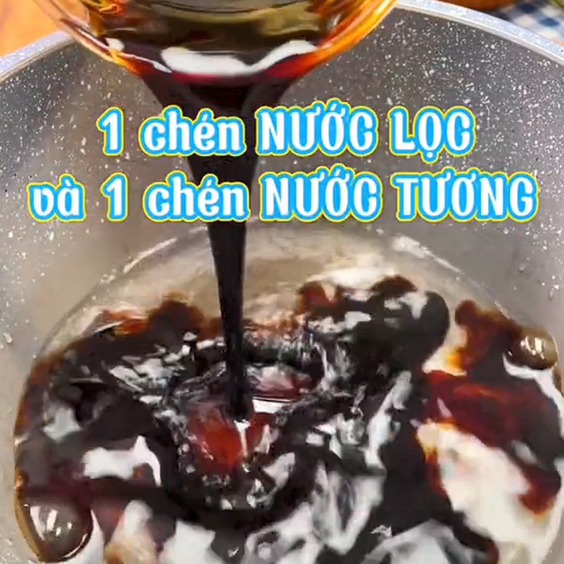 Bước 2 Làm nước tương ngâm trứng Trứng ngâm tương (Công thức được chia sẻ từ TikTok Vào bếp cùng KitchenAZ)