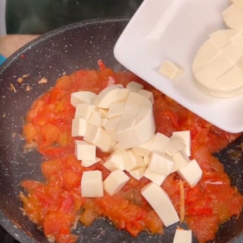 Bước 3 Làm sốt sa tế Cà tím sốt cà chua (Công thức được chia sẻ bởi Tiktok Bếp chay XANH)