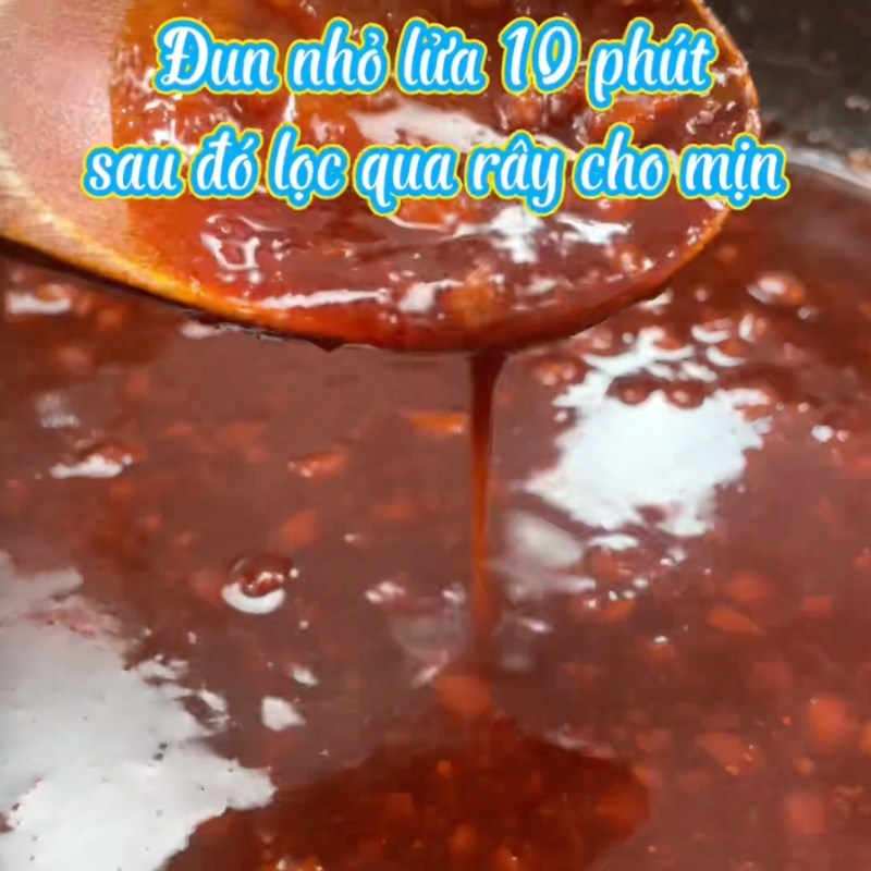 Bước 3 Nấu xá xíu Mì xá xíu chay từ đậu hũ chiên