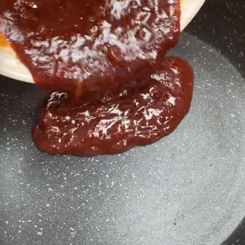 Bước 3 Nấu xá xíu Mì xá xíu chay từ đậu hũ chiên