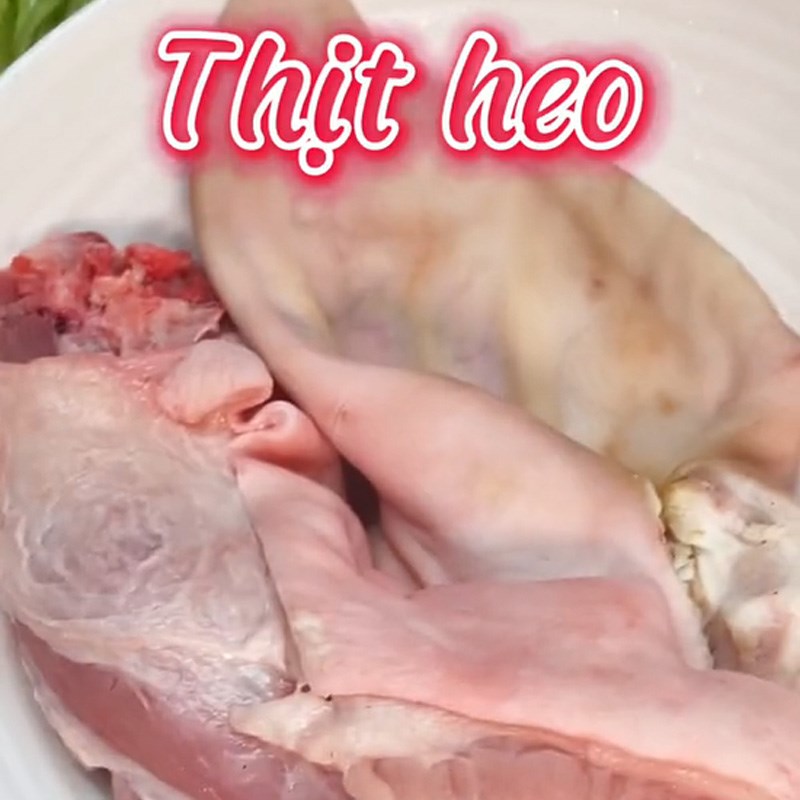 Bước 1 Sơ chế và ướp thịt Thịt khìa nước dừa (Công thức được chia sẻ từ TikTok Vào bếp cùng Thitheonong.com)