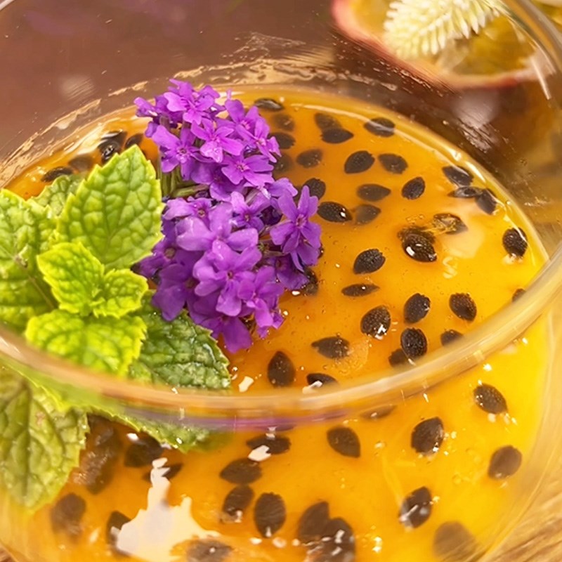 Bước 4 Thành phẩm Panacotta chanh dây (Công thức được chia sẻ từ TikTok Vào bếp cùng KitchenAZ)
