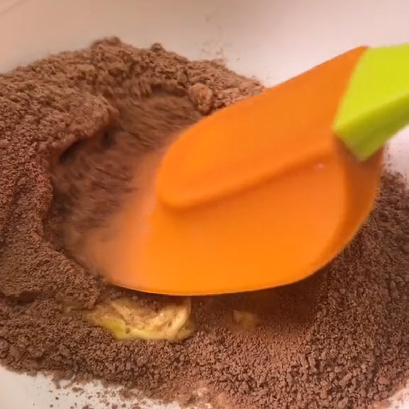 Bước 1 Trộn kem milo Bánh milo phô mai (Công thức được chia sẻ từ TikTok Vào bếp cùng Điện máy XANH)