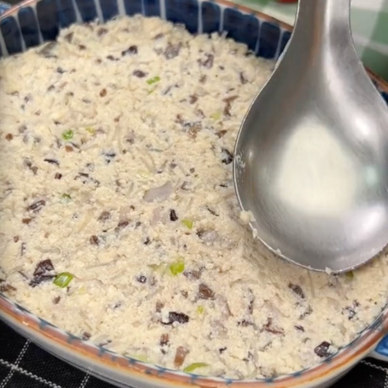 Bước 3 Trộn nguyên liệu Chả hấp chay khoai môn