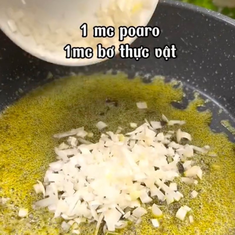 Bước 3 Xào thơm vải Lagu chay (Lagu trái vải công thức từ kênh tiktok Bếp chay XANH)