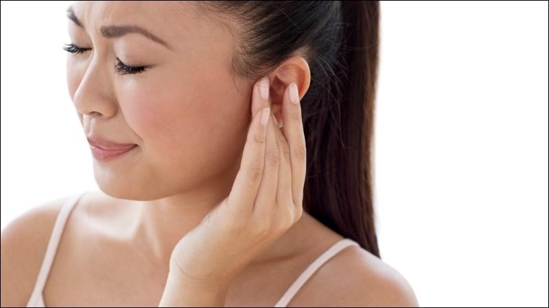 Đau tai là triệu chứng đau nhức ở vùng tai, xương chũm và vùng thái dương