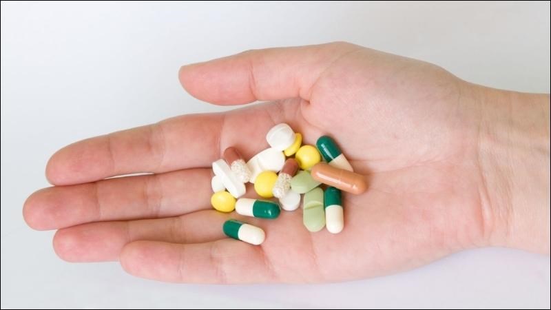 Kháng sinh dùng để điều trị các loại mụn ở dương vật do vi khuẩn gây ra