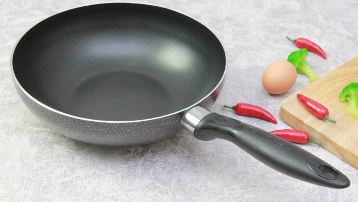 Top chảo sâu lòng chống dính dễ dàng chế biến các món ăn khác nhau