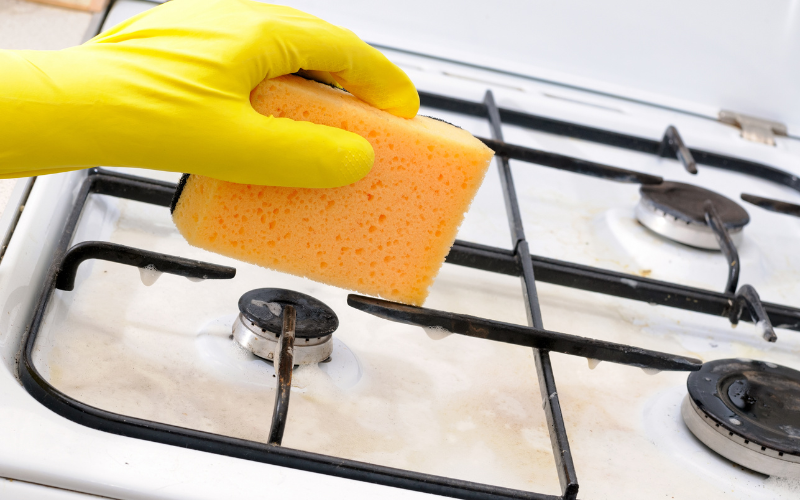 Những điều cần lưu &yacute; khi sử dụng v&agrave; vệ sinh đầu đốt bếp gas