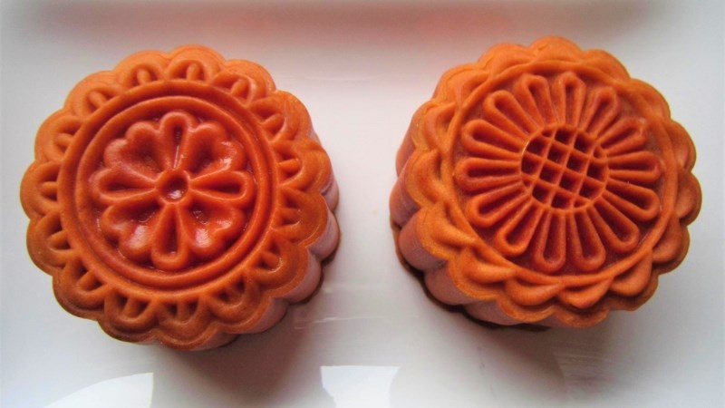 Bột gấc l&agrave;m b&aacute;nh trung thu