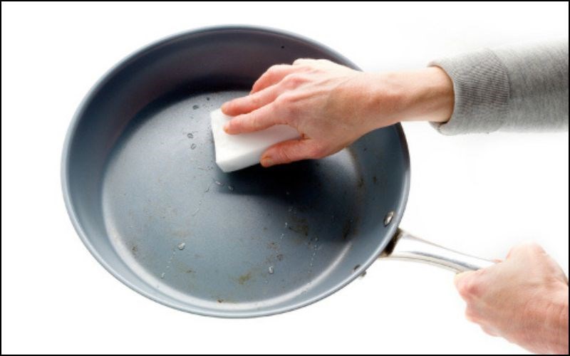 Một số lưu &yacute; khi sử dụng để chảo chống d&iacute;nh kh&ocirc;ng bị s&aacute;t