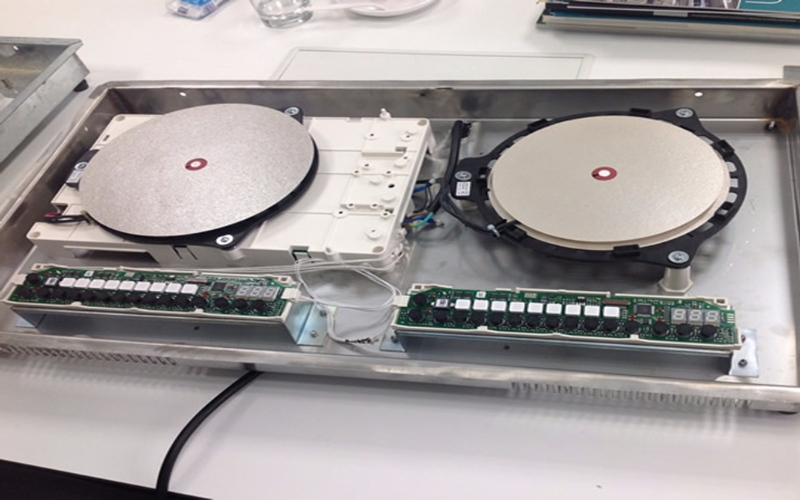 Cảm biến nhiệt độ của bếp từ l&agrave; g&igrave;?