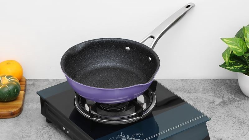 Chảo inox s&acirc;u chống d&iacute;nh v&acirc;n đ&aacute; đ&aacute;y từ 24 cm Elmich Hera EL-8186