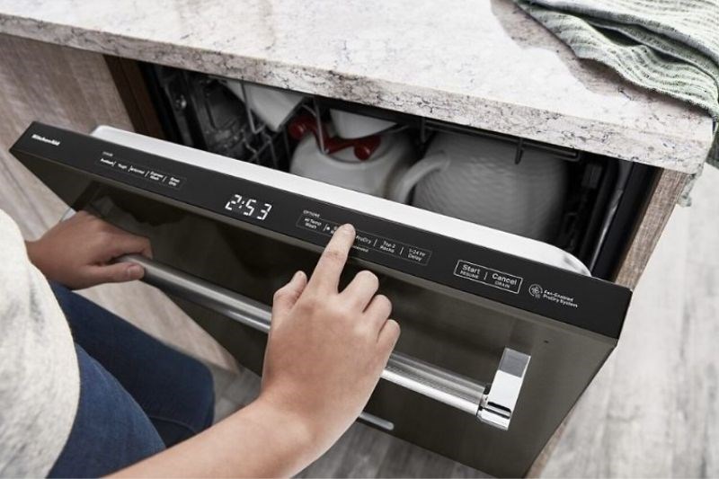 Dấu hiệu nhân biết máy rửa bát bị rò điện