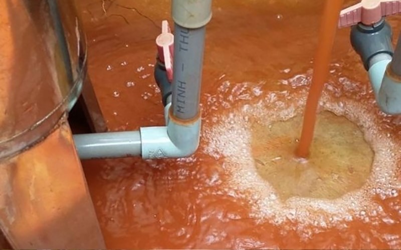 Nguy&ecirc;n nh&acirc;n khiến nước bị nhiễm sắt