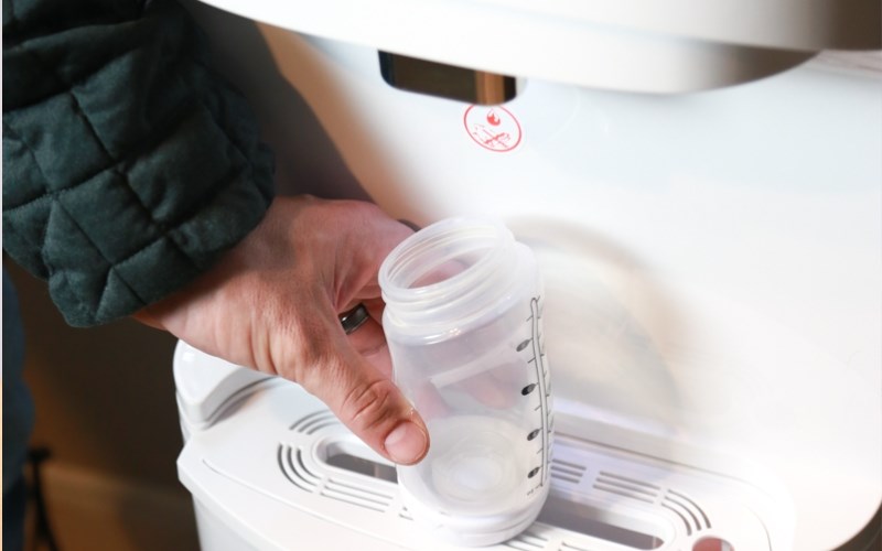 Một số lưu &yacute; khi sử dụng nước từ m&aacute;y lọc nước để pha sữa