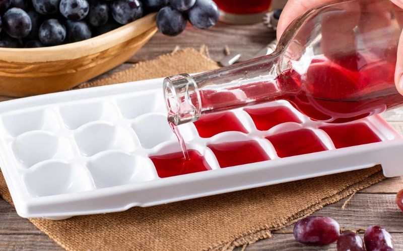 Đ&ocirc;ng đ&aacute; rượu vang