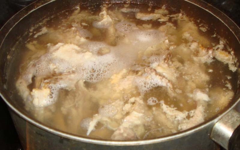 Nước hầm xương để tủ lạnh được bao lâu?