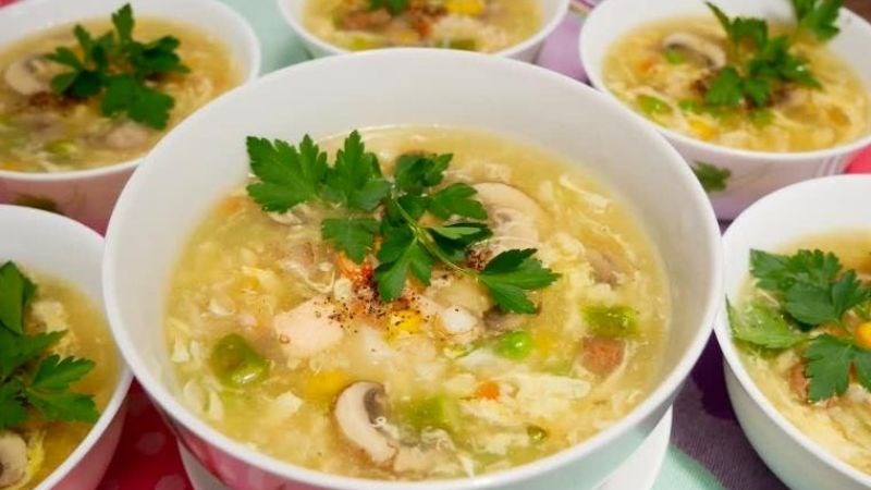 Th&ecirc;m hạt ti&ecirc;u, rau thơm