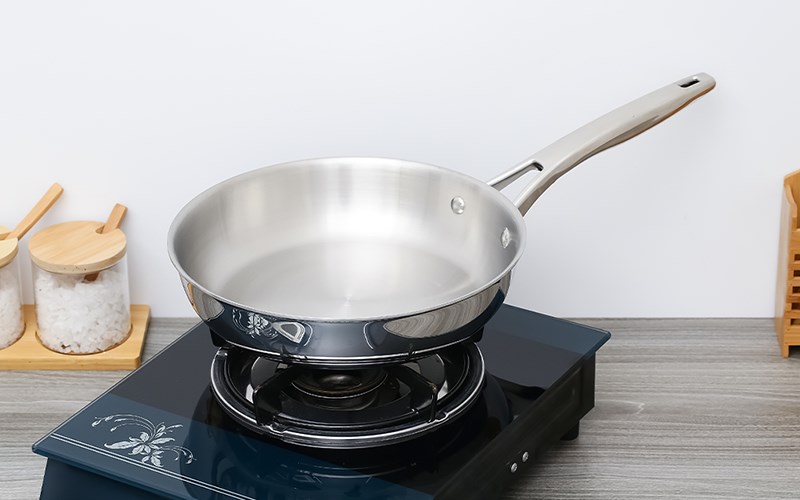 Chảo inox nguy&ecirc;n khối đ&aacute;y từ 26 cm Elmich Trimax EL-2822