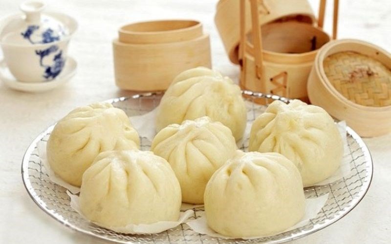 Cách hấp bánh bao không bị vàng cực dễ