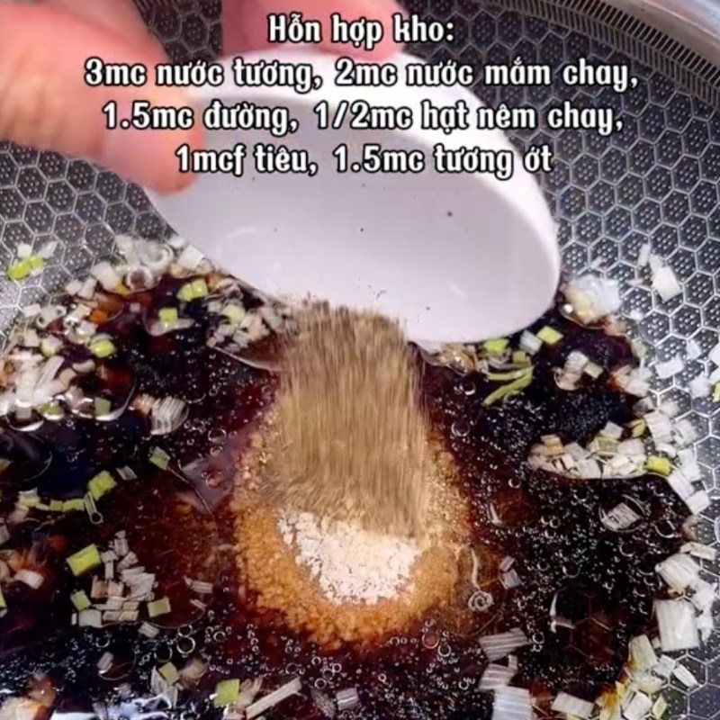 Bước 2 Nấu nước xốt kho Khổ qua kho nước mắm chay