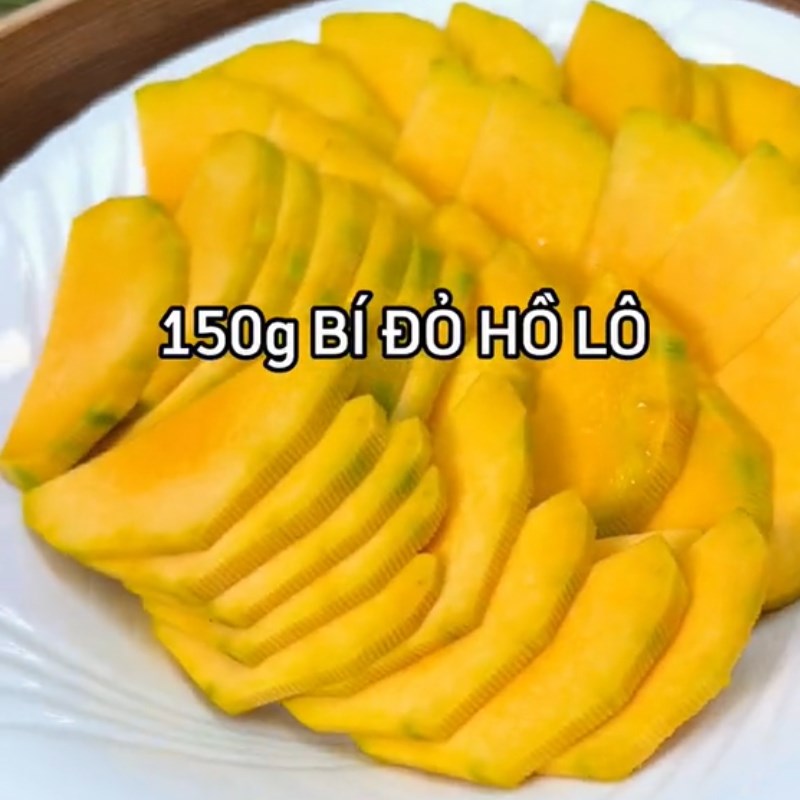 Bước 1 Chuẩn bị nguyên liệu Bánh bí đỏ chiên (Công thức được chia sẻ từ Tiktok Vào bếp cùng Điện máy XANH)
