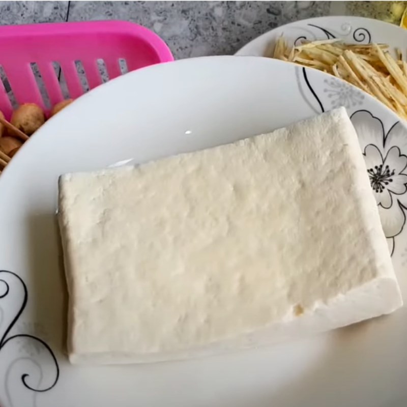 Bước 1 Chuẩn bị nguyên liệu Cá viên chiên chay