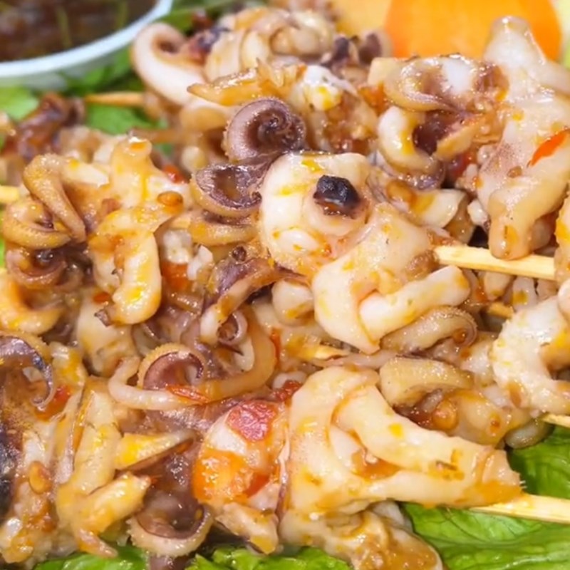 Bước 4 Thành phẩm Mực nướng sa tế (Công thức được chia sẻ từ Tiktok Vào bếp cùng Điện máy XANH)