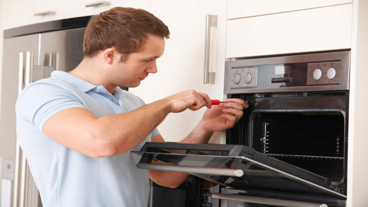 Lò vi sóng bị đứt cầu chì: Nguyên nhân và cách khắc phục