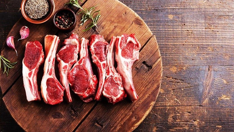 Tại sao thịt cừu c&oacute; m&ugrave;i h&ocirc;i?