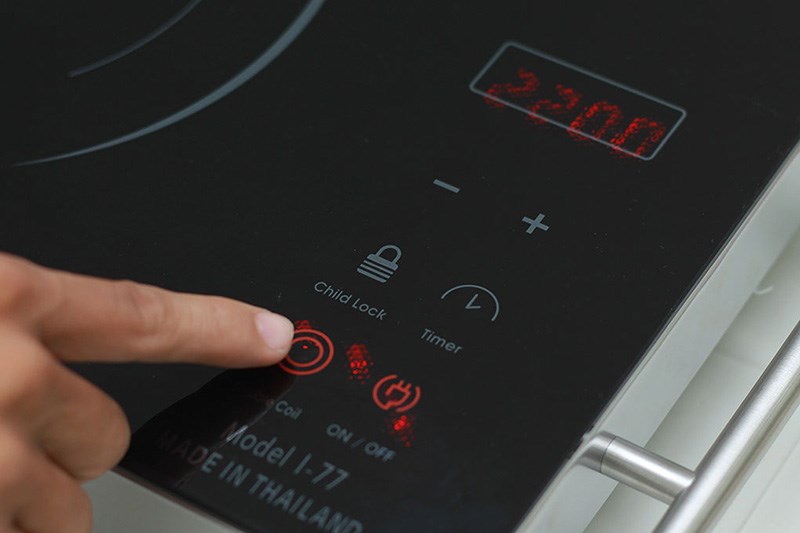 Bảng điều khiển th&ocirc;ng minh tương đối dễ d&ugrave;ng